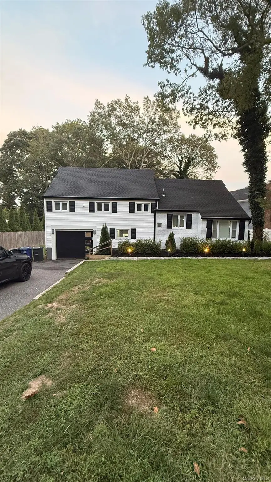 12 Croton Street, Melville, NY 11747 - Image #1