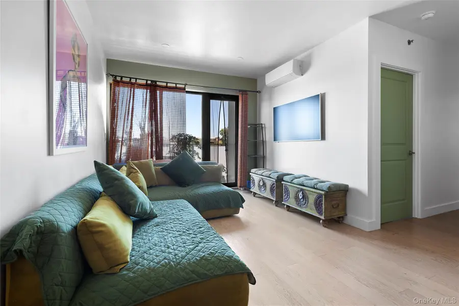 6298 Woodhaven Boulevard #4I, Rego Park, NY 11374 - Image #2