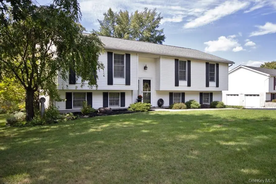 9 Birchwood Lane, Middletown, NY 10940 - Image #2