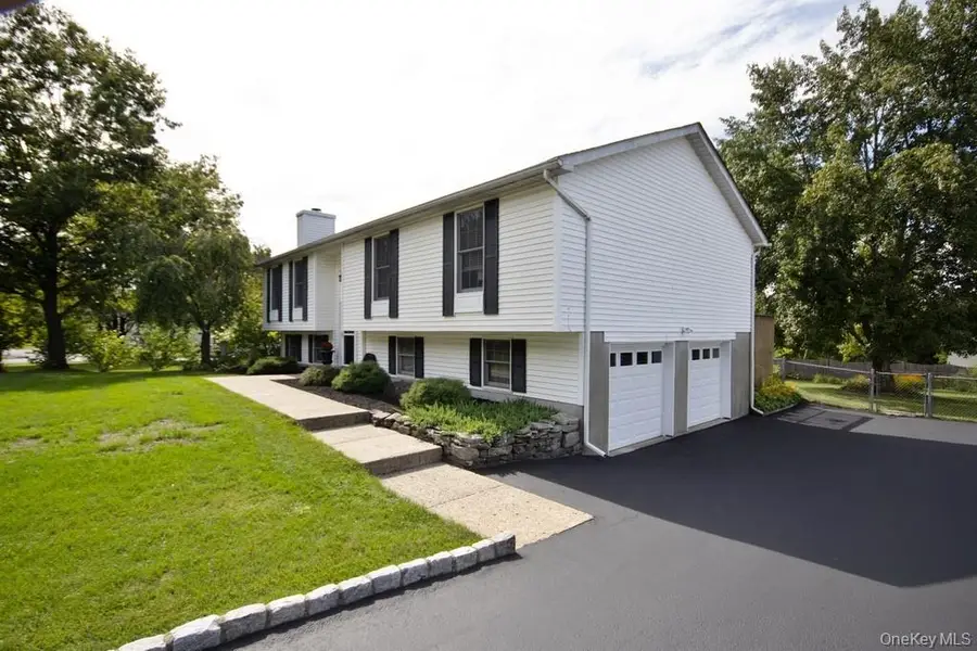 9 Birchwood Lane, Middletown, NY 10940 - Image #3
