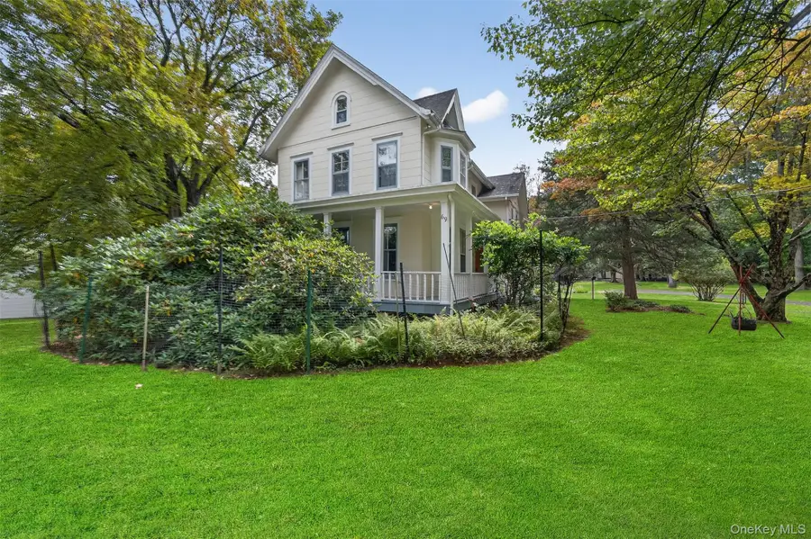 69 Smith Hill Road, Airmont, NY 10952 - Image #2