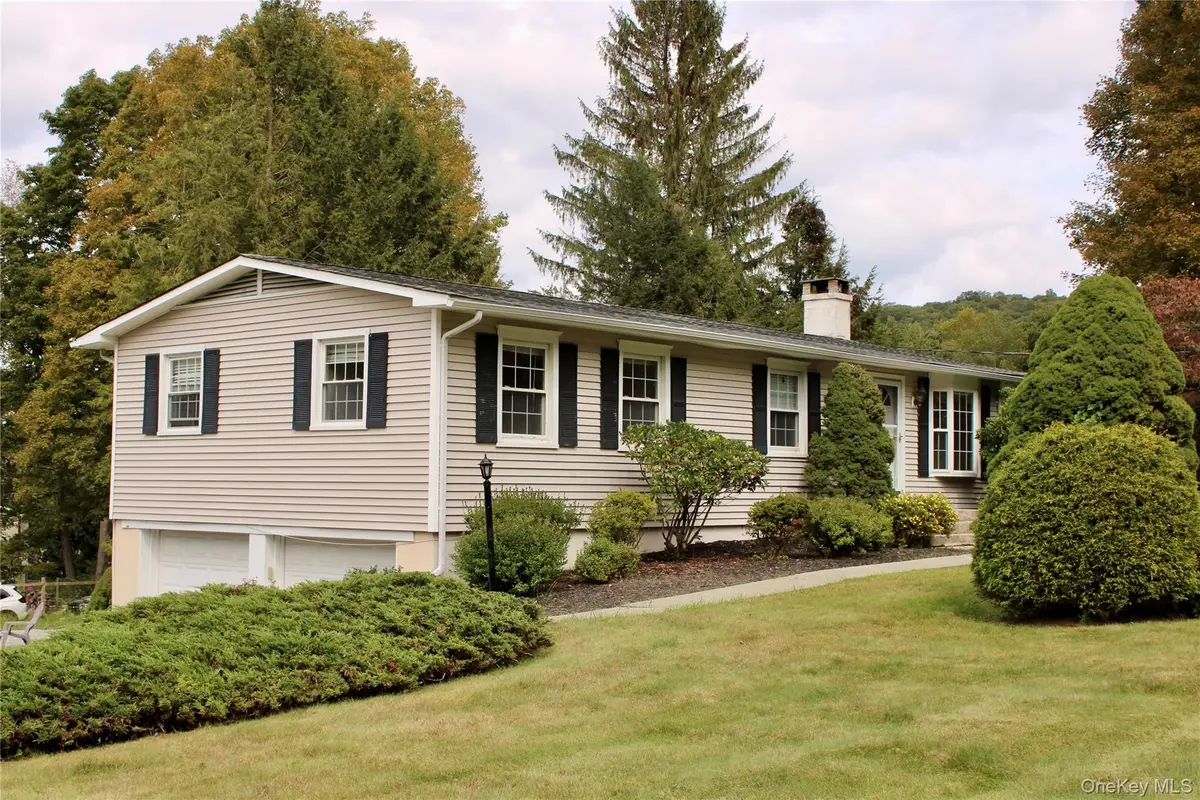 4 Deer Run Court, Carmel, NY 10512 - Image #1