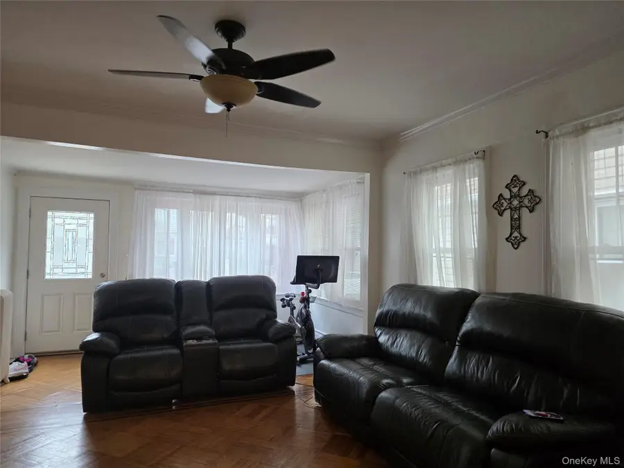 7949 77th Road, Glendale, NY 11385 - Image #2