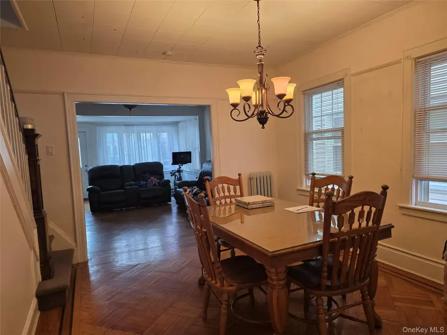 7949 77th Road, Glendale, NY 11385 - Image #3