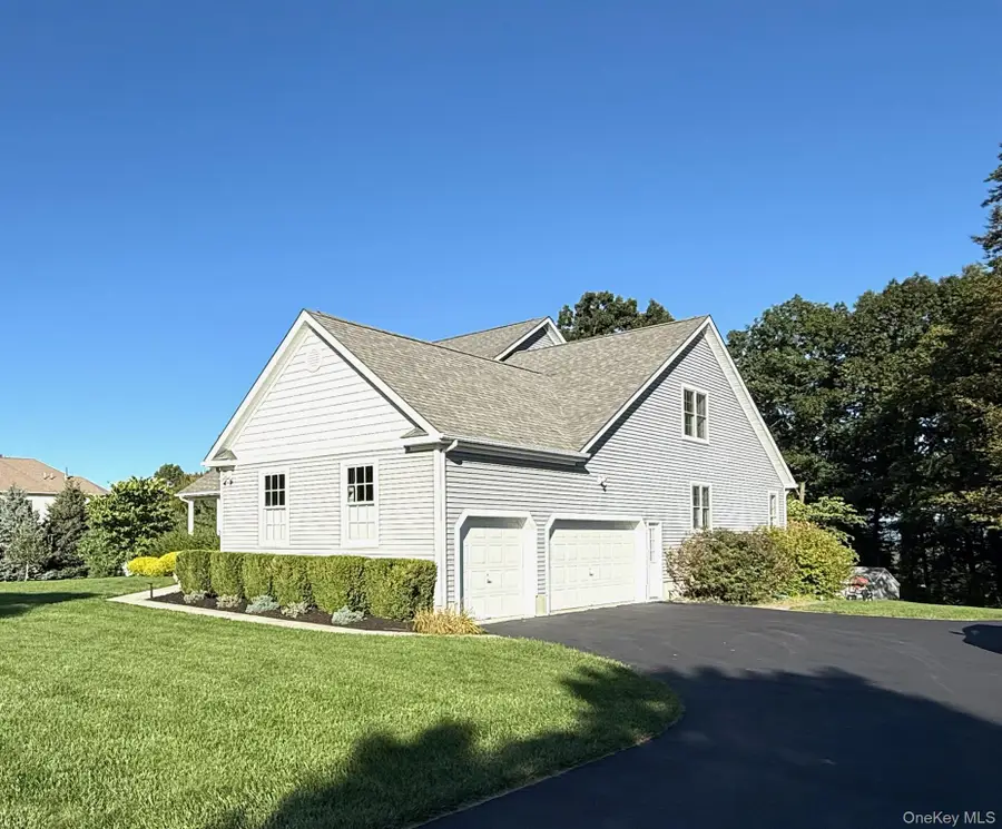 16 Ballymeade Road, Hopewell Junction, NY 12533 - Image #3