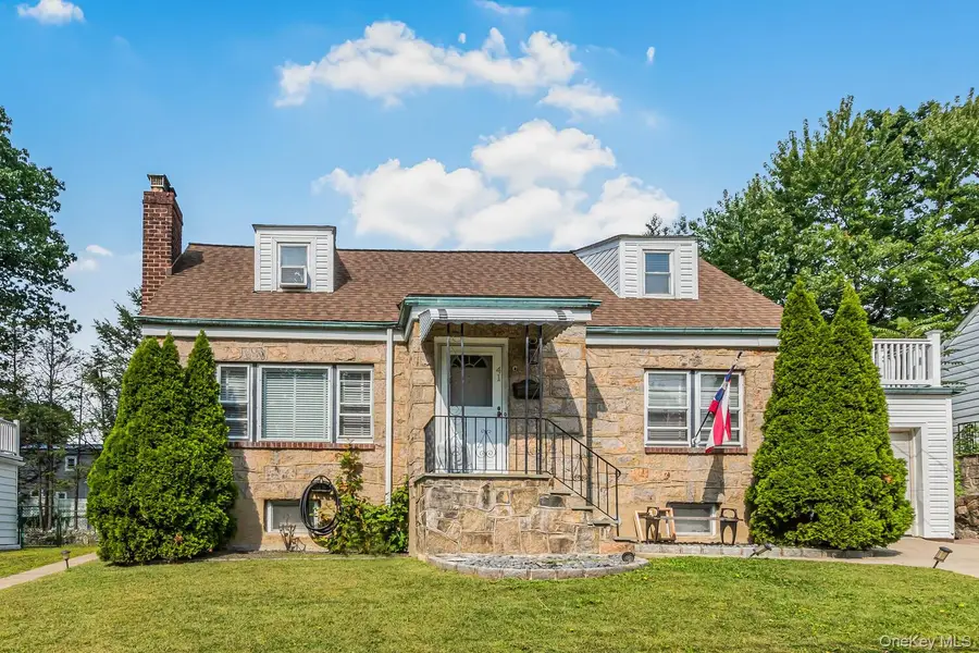 41 Maple Place, Yonkers, NY 10704 - Image #2