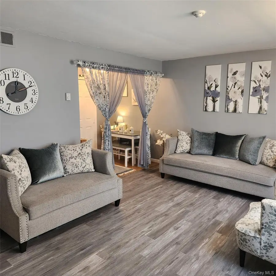 2d Valley Forge Court, Ridge, NY 11961 - Image #2