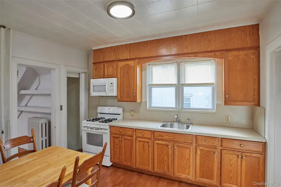 728 Frost Avenue, Peekskill, NY 10566 - Image #3