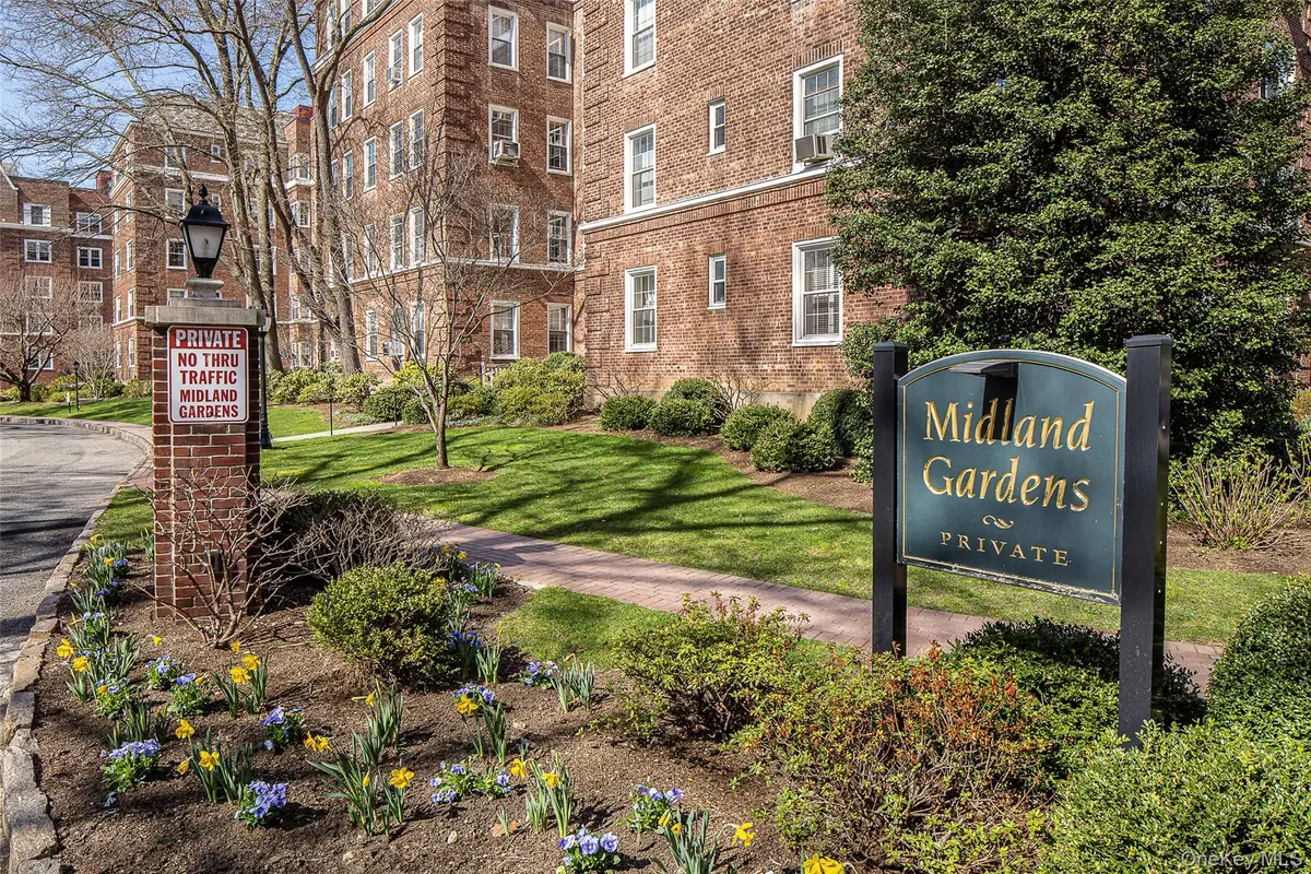 6 Midland Gardens #4B, Bronxville, NY 10708 - Image #1