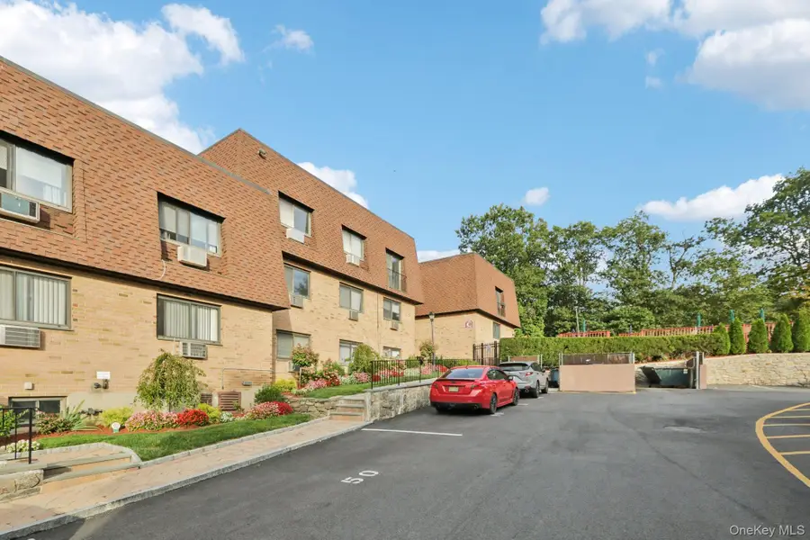 348 Central Park Avenue #C-24, Scarsdale, NY 10583 - Image #3