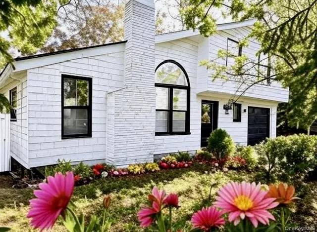 16 Lilac Road, Westhampton Beach, NY 11978 - Image #2