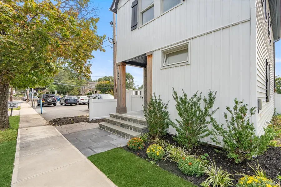 89 5th Avenue, Westbury, NY 11590 - Image #3