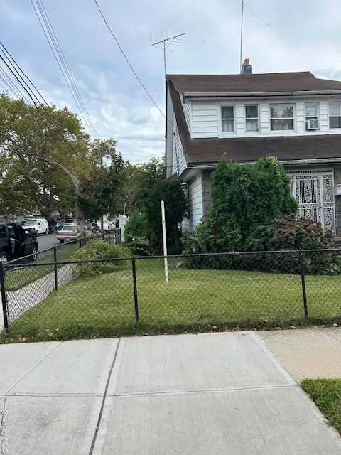 204-20 104th Avenue, Saint Albans, NY 11412 - Image #3