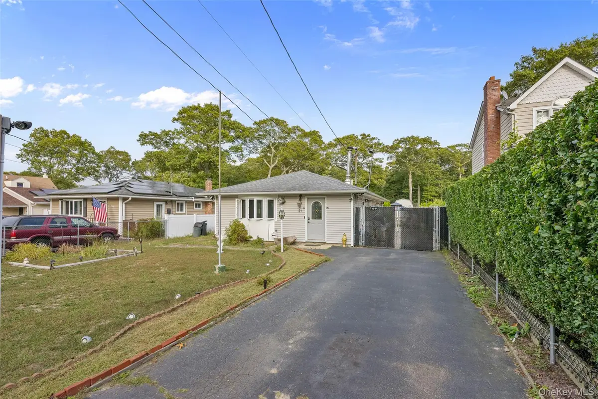 87 Biltmore Drive, Mastic Beach, NY 11951 - Image #1
