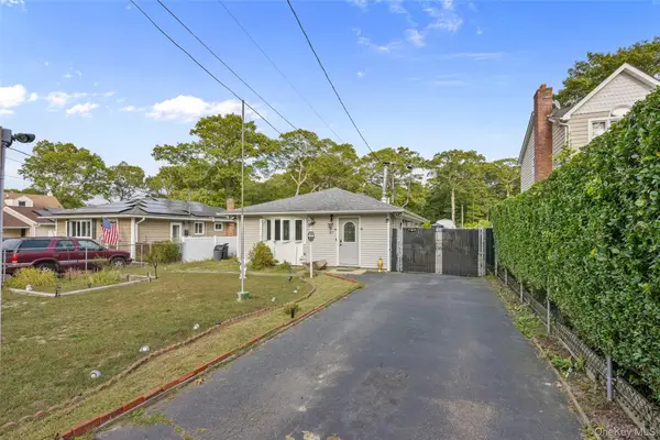 87 Biltmore Drive, Mastic Beach, NY 11951