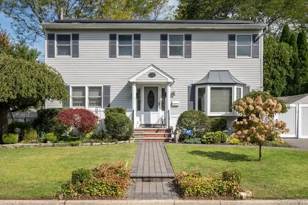 65 Harriet Road, North Babylon, NY 11703