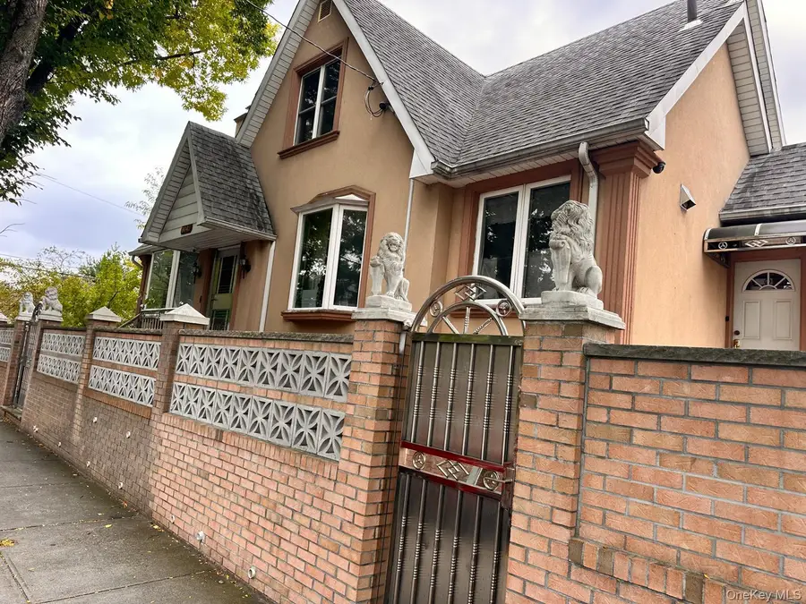 8042 168th Street, Jamaica, NY 11432 - Image #3