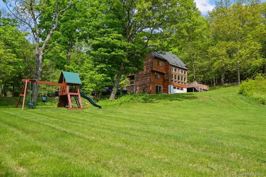4 Spies Road, New Paltz, NY 12561 - Image #2
