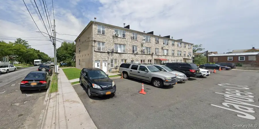 22-80 Jaydee Court, Far Rockaway, NY 11691 - Image #2