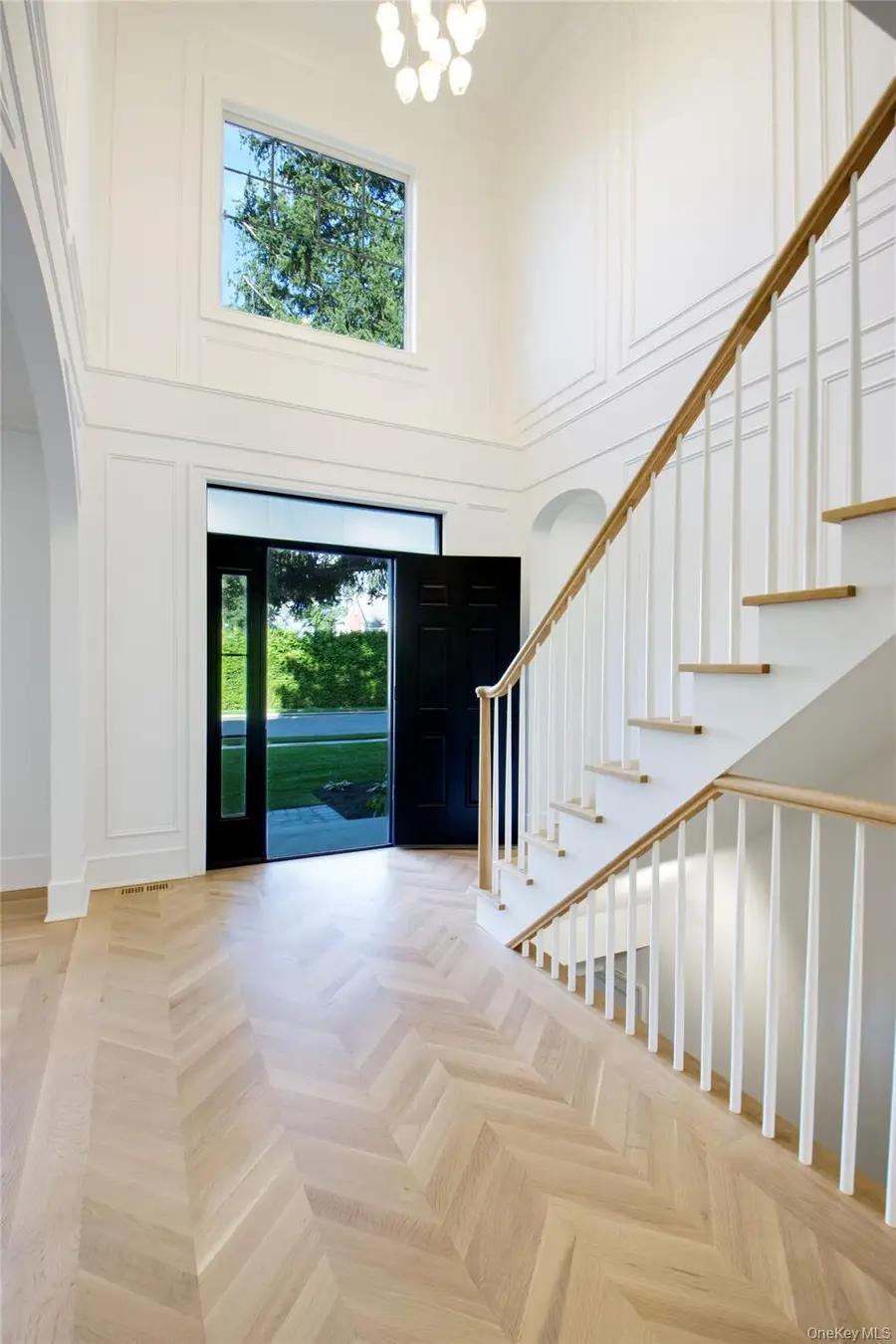 225 Brixton Road, Garden City, NY 11530 - Image #3