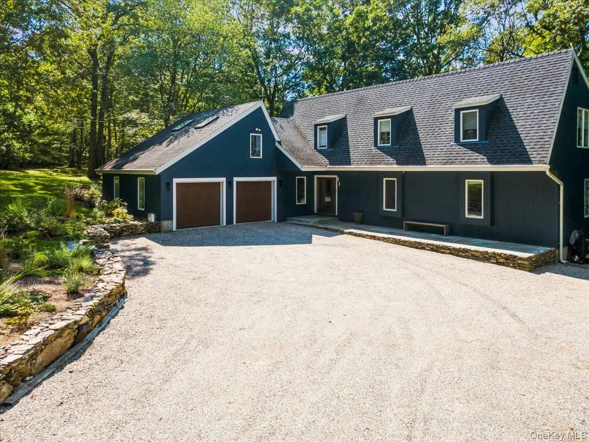 46 Ridgefield Avenue, South Salem, NY 10590 - Image #1