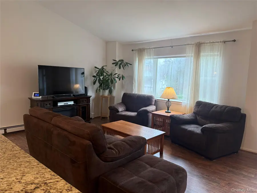 23 Lexington Drive, Newburgh, NY 12550 - Image #2