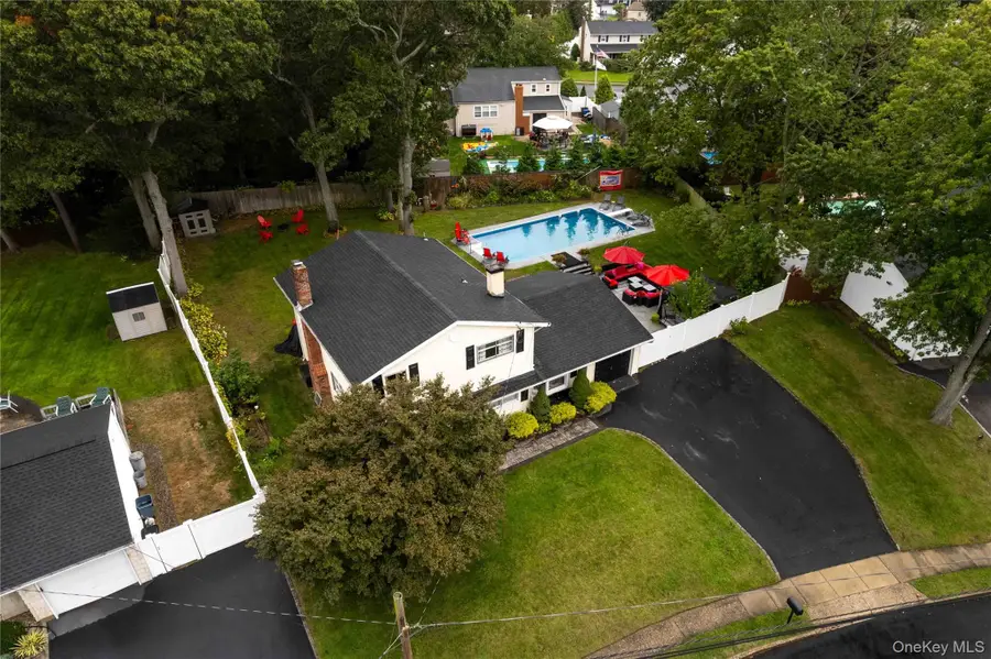 51 Sarah Drive, Lake Grove, NY 11755 - Image #3