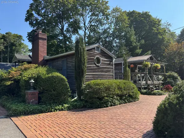 104 Cuba Hill Road, Greenlawn, NY 11740