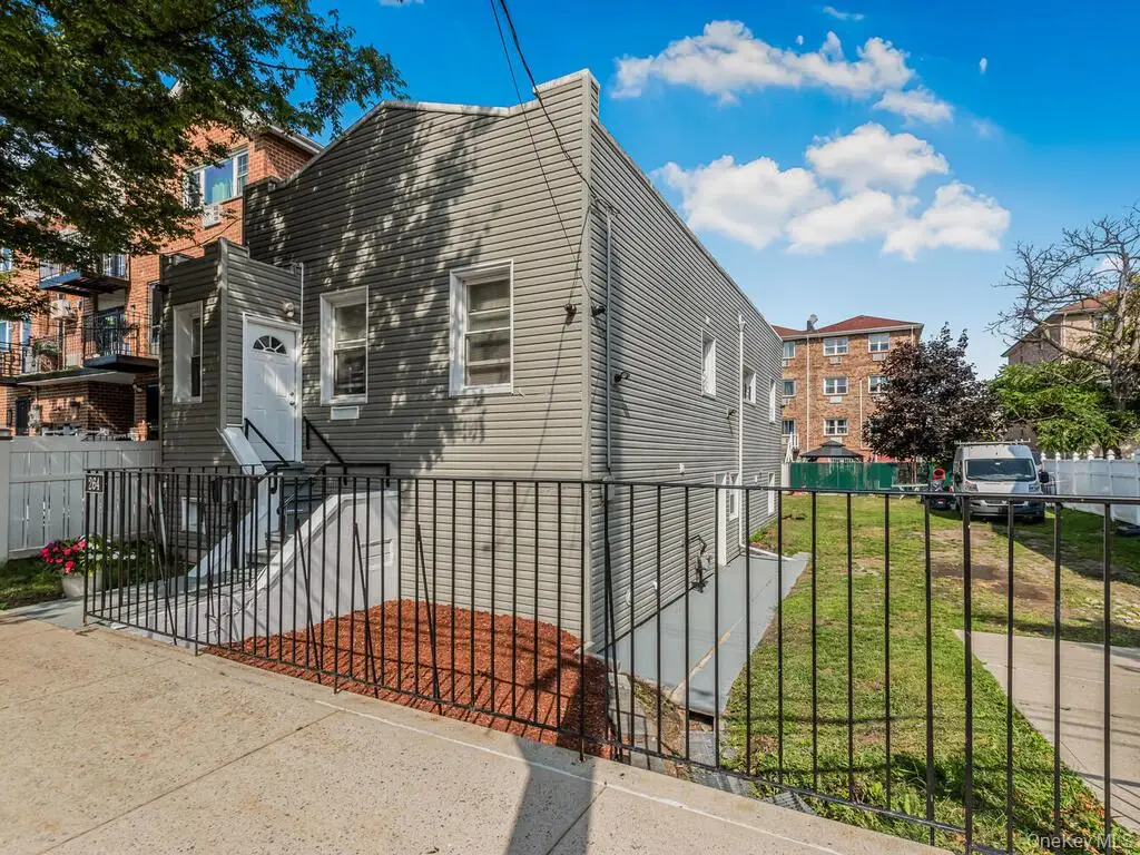 264 Emerson Avenue, Bronx, NY 10465 - Image #1