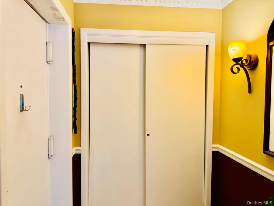 193 Deer Ct Drive, Middletown, NY 10940 - Image #2