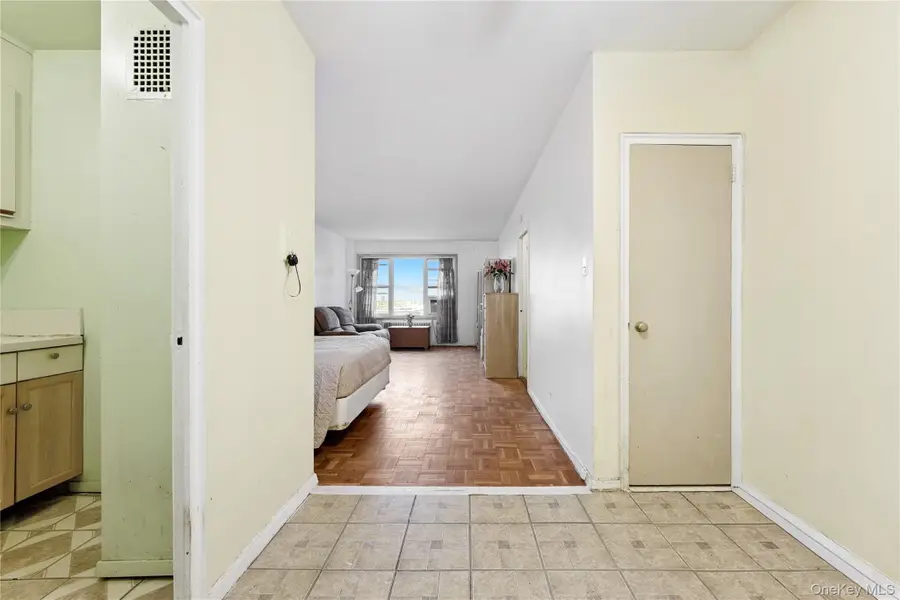 110-45 Queens Blvd #807, Forest Hills, NY 11375 - Image #2