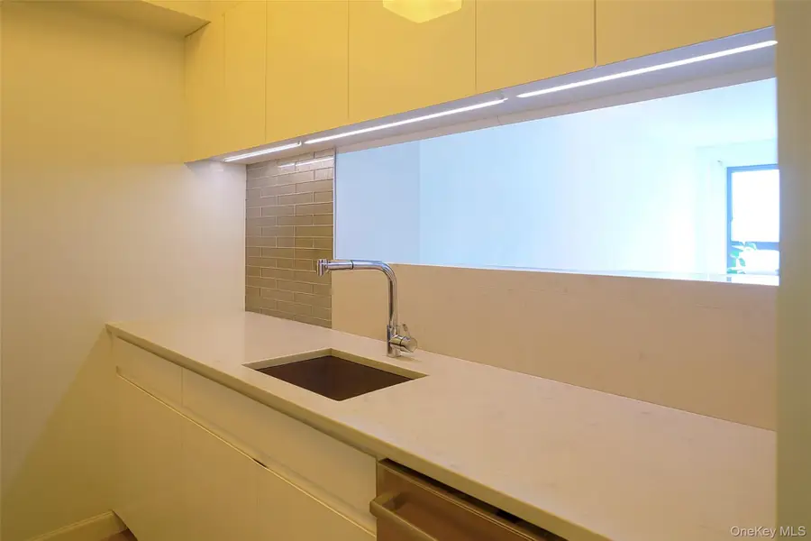 138-35 39th Avenue #11L, Flushing, NY 11354 - Image #3