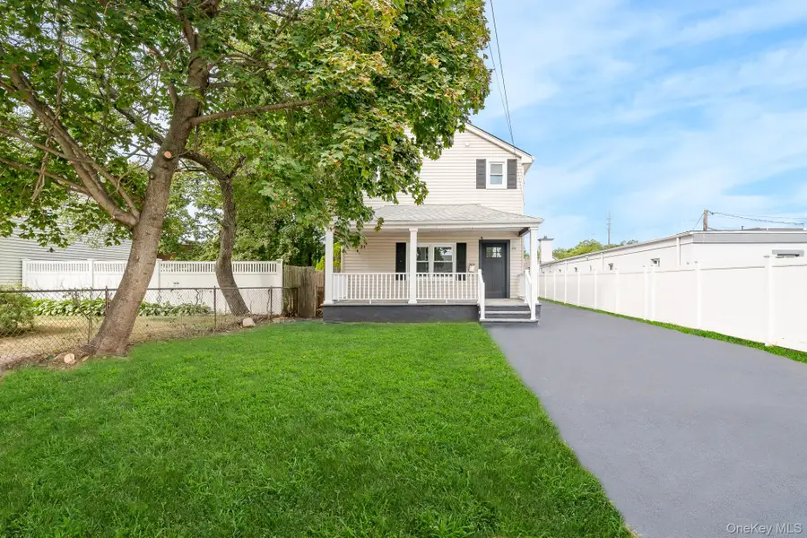 24 Calvert Avenue, West Babylon, NY 11704 - Image #2