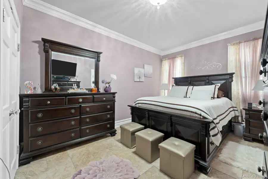 9031 Fort Hamilton Parkway #5G, Brooklyn, NY 11209 - Image #2