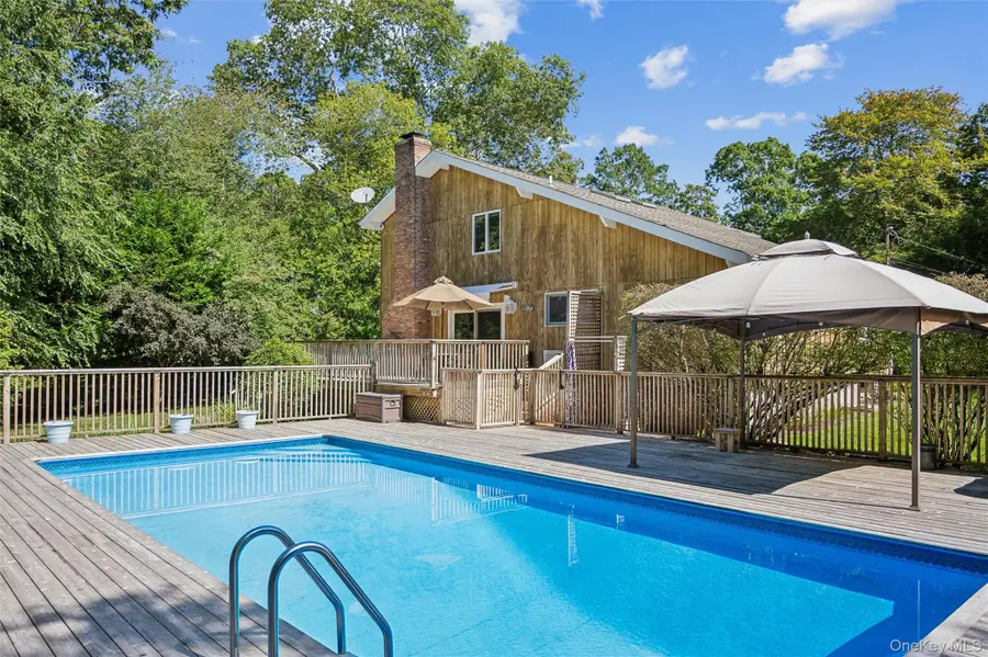 15 Windwood Court, Westhampton, NY 11977 - Image #2