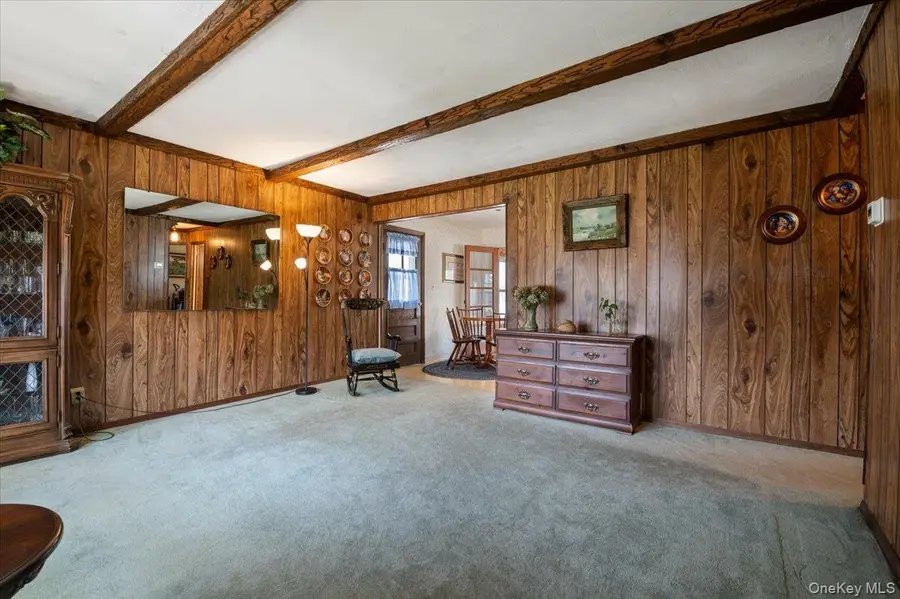 34 Audrey Avenue, Plainview, NY 11803 - Image #2