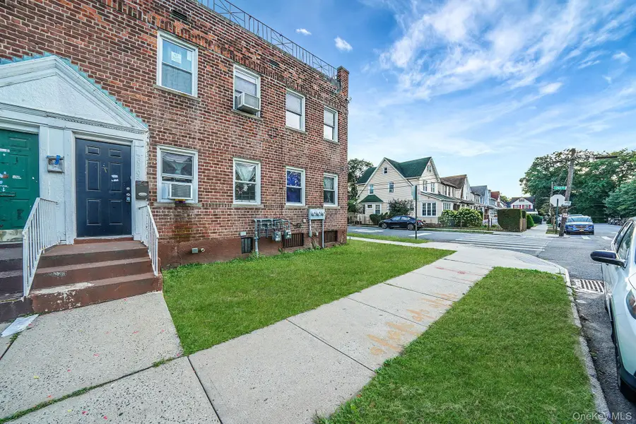 20202 109th Avenue, Saint Albans, NY 11412 - Image #2