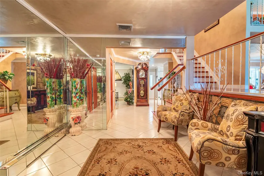 6 Linden Street, Selden, NY 11784 - Image #3