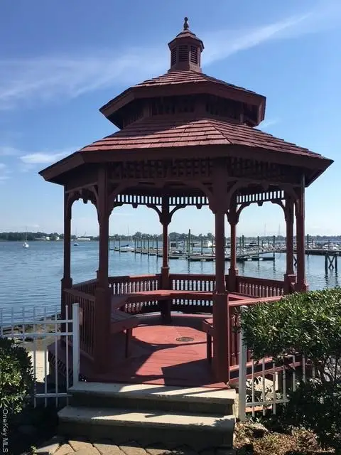 204 Outlook Avenue, Bronx, NY 10465 - Image #3