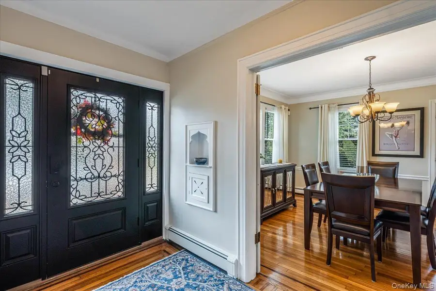 2 Derby Court, Malverne, NY 11565 - Image #3