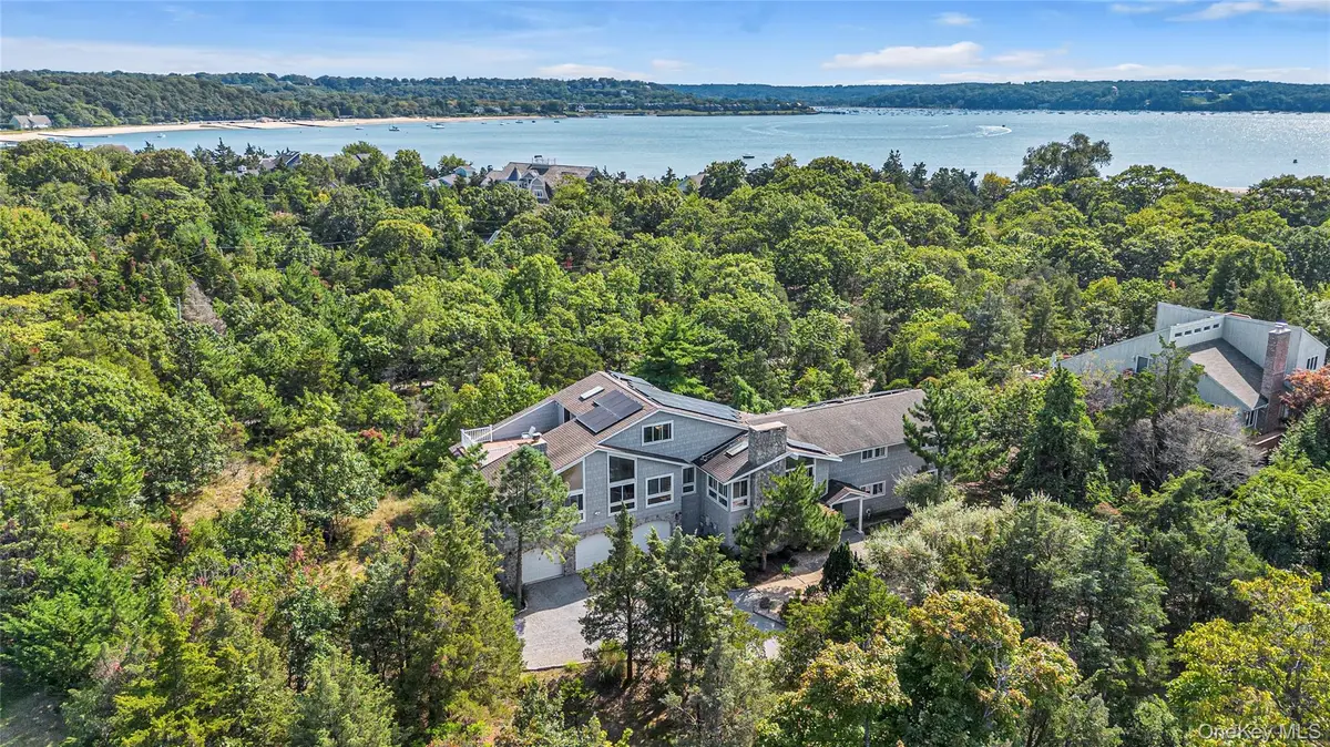 7 Beach Plum Drive, Northport, NY 11768 - Image #1