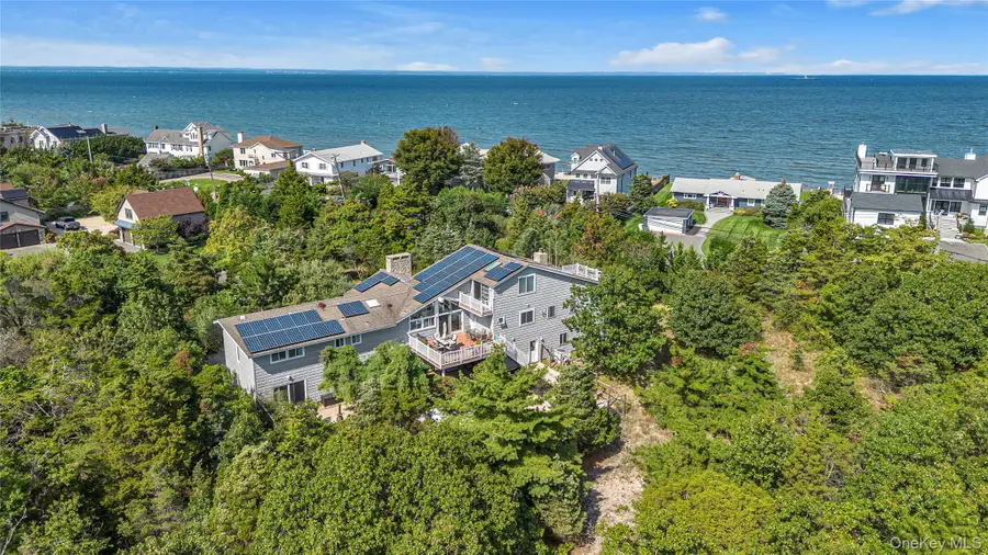 7 Beach Plum Drive, Northport, NY 11768 - Image #2