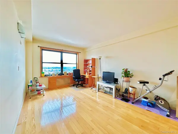 64-34 102 Street #11E, Rego Park, NY 11374