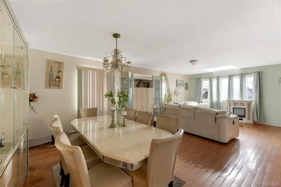 428 Beach 65th Street, Arverne, NY 11692 - Image #2