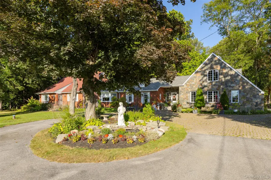 404 Gretna Road, Hyde Park, NY 12538 - Image #3