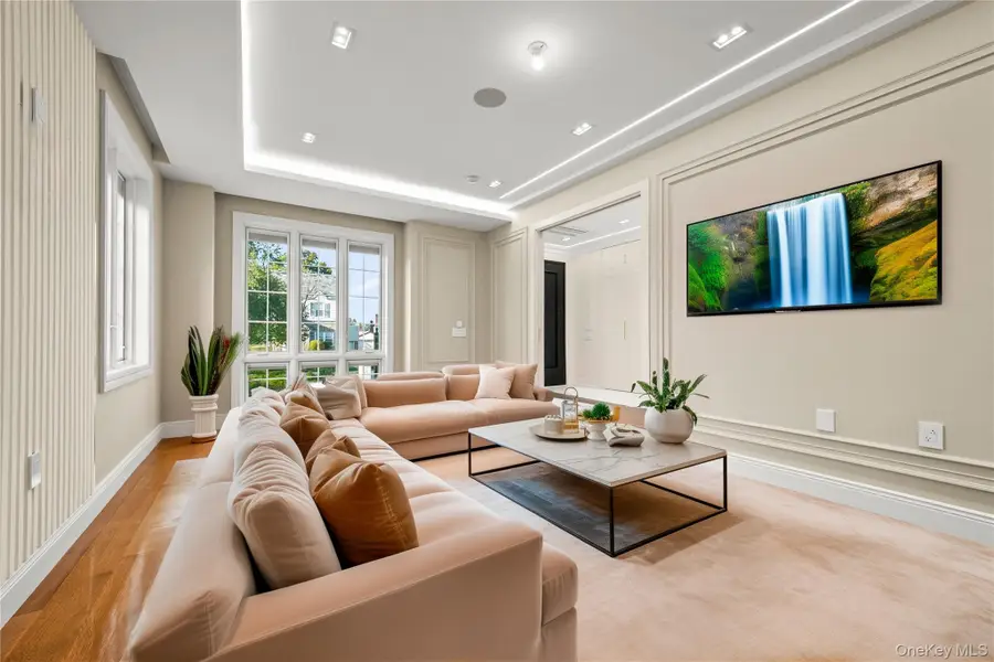 18108 69th Avenue, Fresh Meadows, NY 11365 - Image #3