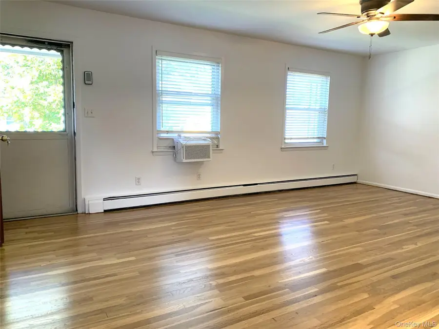 1 Childs Avenue #1E, Floral Park, NY 11001 - Image #3