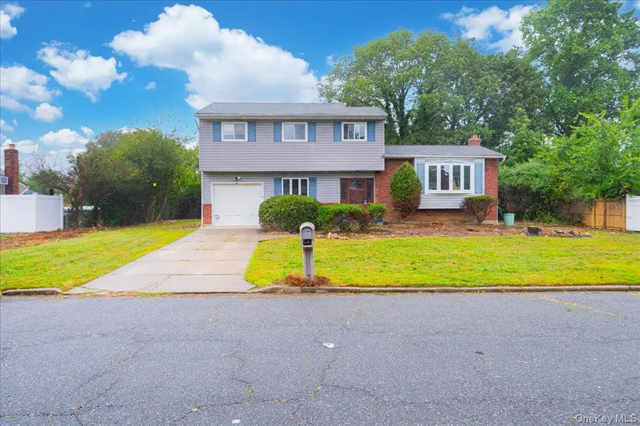 103 Maple Avenue, Port Jefferson Station, NY 11776 - Image #3