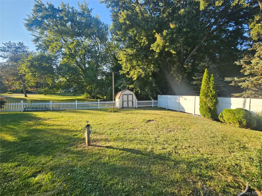 19 Rivenburg Lane, Hudson, NY 12534 - Image #3