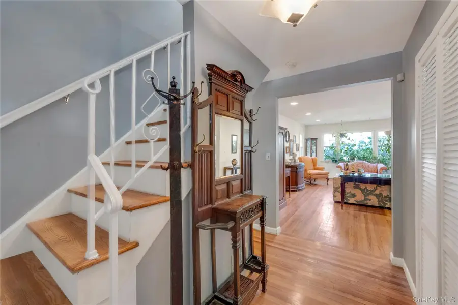 119 Goldens Bridge Road, Katonah, NY 10536 - Image #2